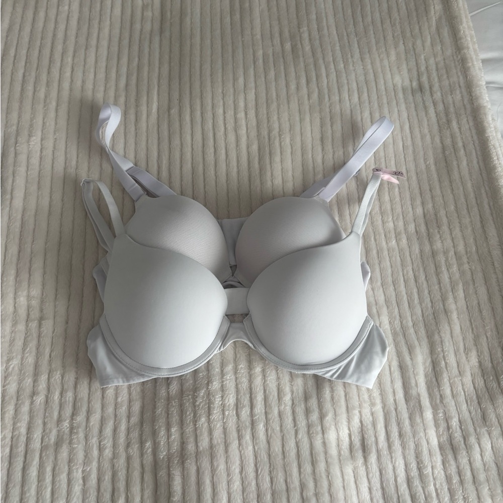 victoria’s secret push-up bras 32a set of 2